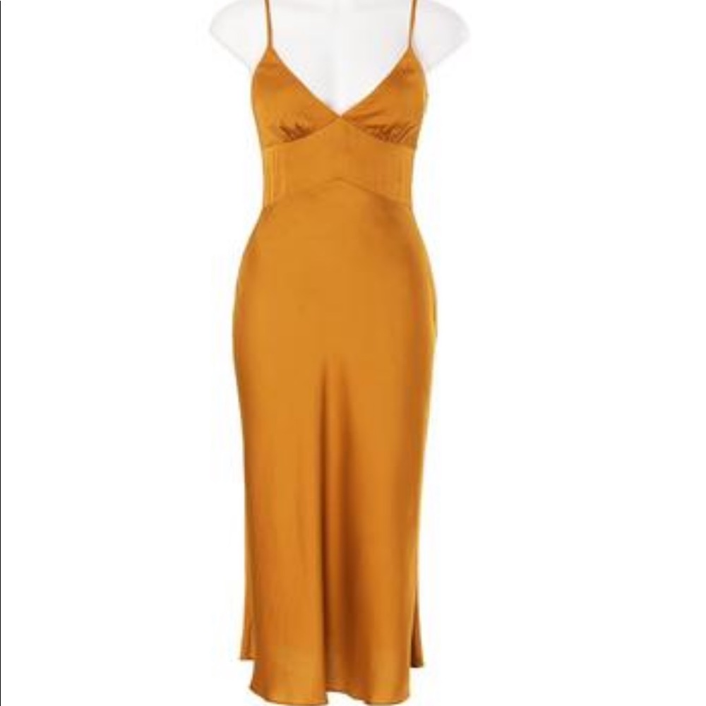 NWT Boutique Midi Dress